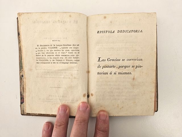 Antiguo libro "EL VIAJADOR SENSIBLE"