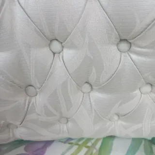 Sofá vintage 2-3 plazas tapizado floral