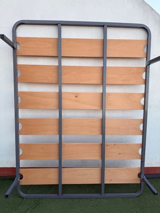 Somier 135cm con patas