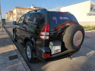 Toyota Land Cruiser 2004