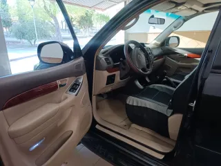 Toyota Land Cruiser 2004