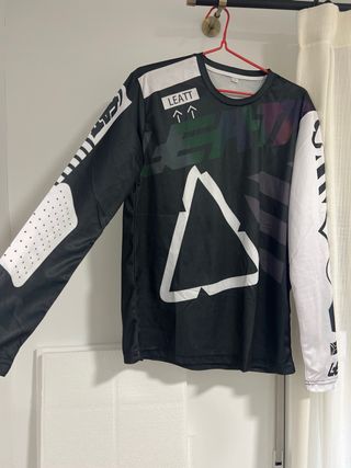 2 Camisetas Leatt Manga Larga talla L