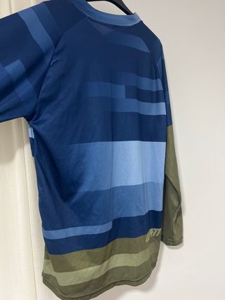 2 Camisetas Leatt Manga Larga talla L