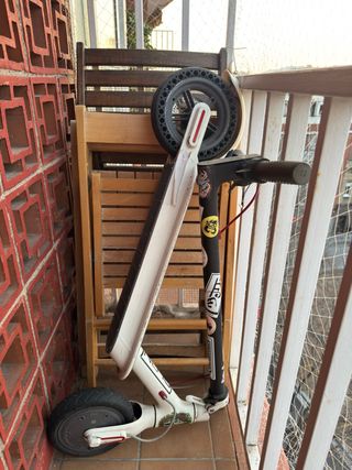 Patinete Eléctrico Blanco