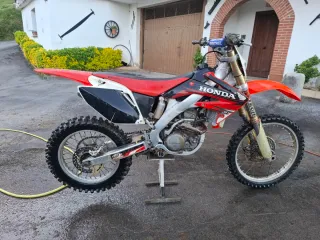 Honda CRF 250 2008 Motocross