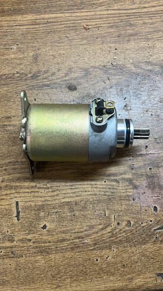 Motor de arranque y filtro de aire