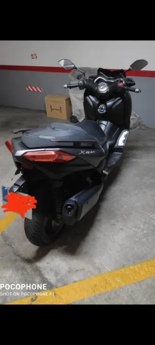 Yamaha XMAX 300cc Scooter Negro
