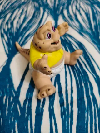 Dinosaurio Bebé Sinclair Amarillo Pañal