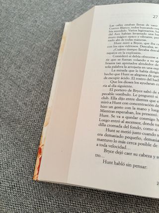 Casa de tierra y sangre (Ciudad Medialuna 1)