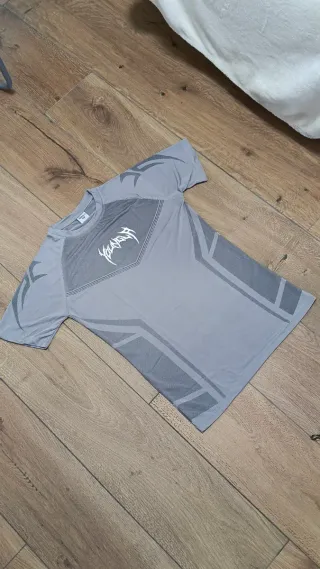 Camiseta compresión gris YoungLA