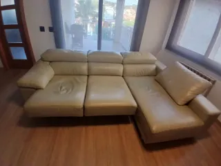 Sofá Chaiselong de Piel color Marfil