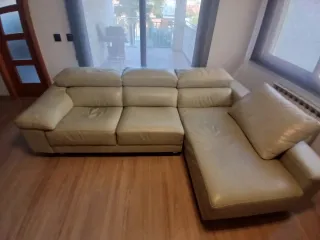 Sofá Chaiselong de Piel color Marfil