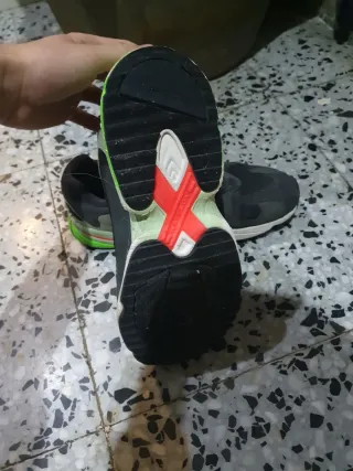 Zapatillas Adidas Torsión Negras y Verdes