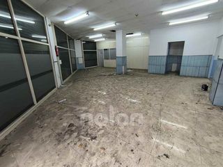 Local comercial en venta en Sant Pere en Terrassa