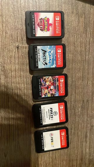 Nintendo Switch Gris y Rojo