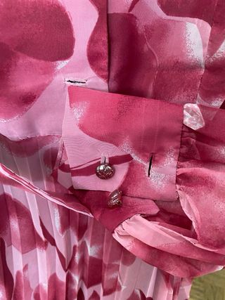 Vestido fiesta largo floral en gasa.