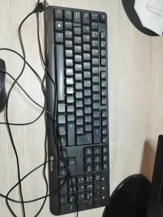 Teclado y Ratón NGS Negros