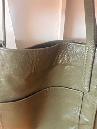 Mala de pele verde Zara