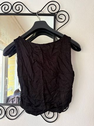 Top satén negro talla única