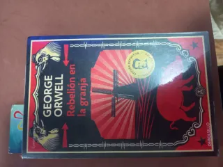 Libro Marianela y Multi Traductor