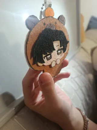 Figurita fieltro mano oso calabaza