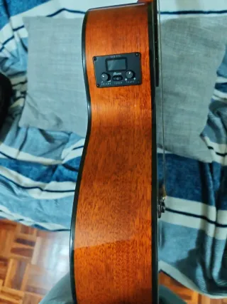 Guitarra Ibañez Negra Para recoger en Infiesto