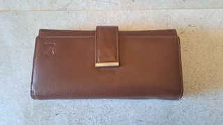 Fantastico LOTE 1 bolsito, 2 MONEDEROS y 1 NECESER