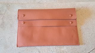 Fantastico LOTE 1 bolsito, 2 MONEDEROS y 1 NECESER