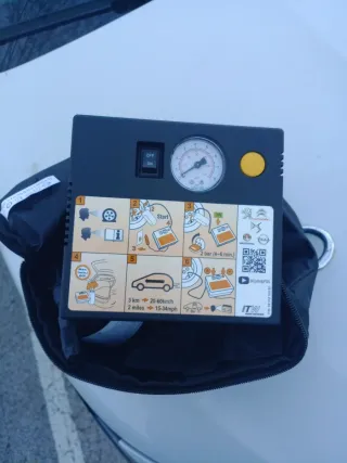 Kit inflador ruedas coche