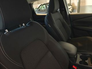 Nissan Qashqai Acenta DIG-T 158cv MHEv Xtronic