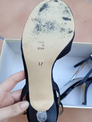 Sandalias negras tacón medio Talla 37