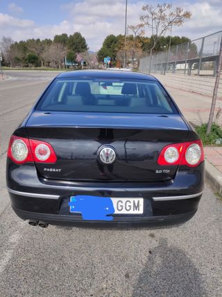 Volkswagen  Passat 140 cv Higline  2008