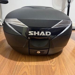 Baúl SHAD SH39 Negro