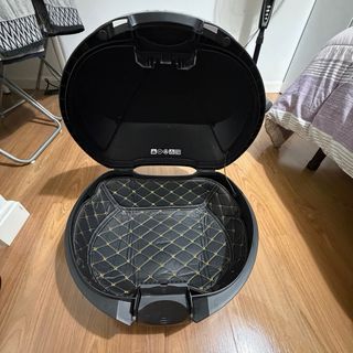 Baúl SHAD SH39 Negro