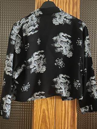 Camisa dragones negra