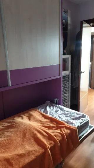 Dormitorio infantil 2 camas abatibles y mesa