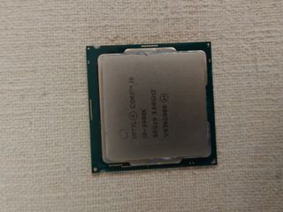 Blocco PC Gaming: Intel i9 9900K + ASUS ROG Z390-E