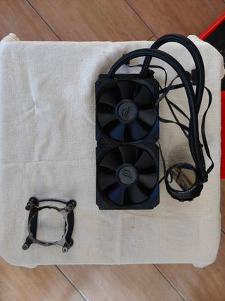 Blocco PC Gaming: Intel i9 9900K + ASUS ROG Z390-E