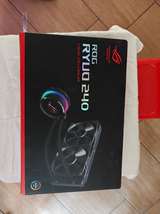 Blocco PC Gaming: Intel i9 9900K + ASUS ROG Z390-E