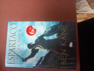 El pequeño vampiro en el país del conde Drácula