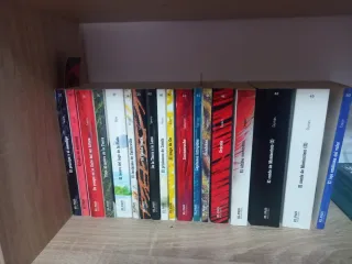 El pequeño vampiro en el país del conde Drácula