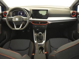 SEAT ARONA FR 115CV – 2025 – 12.000KM – NUEVO