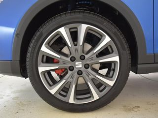 SEAT ARONA FR 115CV – 2025 – 12.000KM – NUEVO