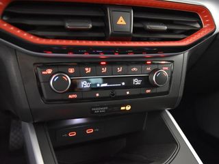 SEAT ARONA FR 115CV – 2025 – 12.000KM – NUEVO