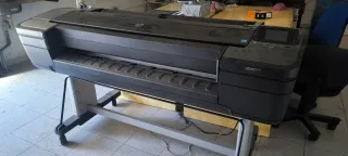 Impresora HP DesignJet Z6 44