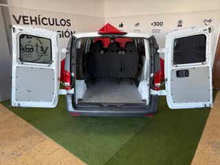 MERCEDES-BENZ Vito 111 CDI Mixto Compacta