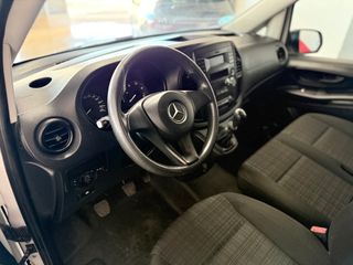 MERCEDES-BENZ Vito 111 CDI Mixto Compacta