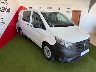 MERCEDES-BENZ Vito 111 CDI Mixto Compacta