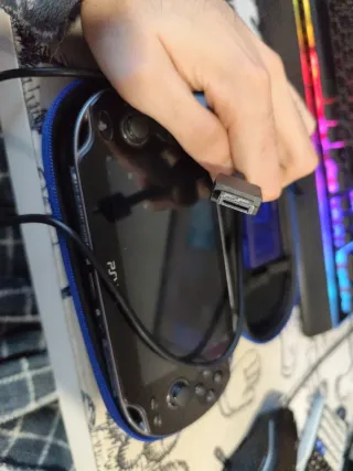 PlayStation Vita OLED Nera Magica + Batteria Nuova