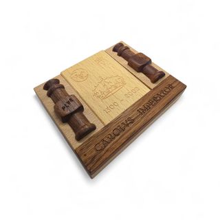 Moneda Oro 5000 Pesetas V Centenario FMNT Carlos V